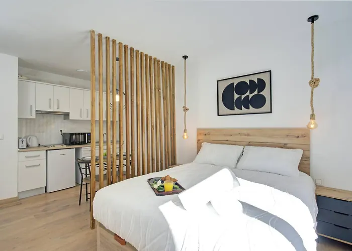 Home4u - New - Cathedral - Gran Via *